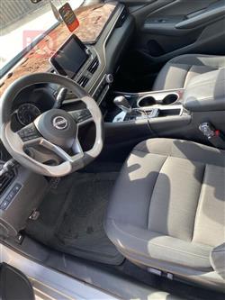 نیسان ئەلتیما